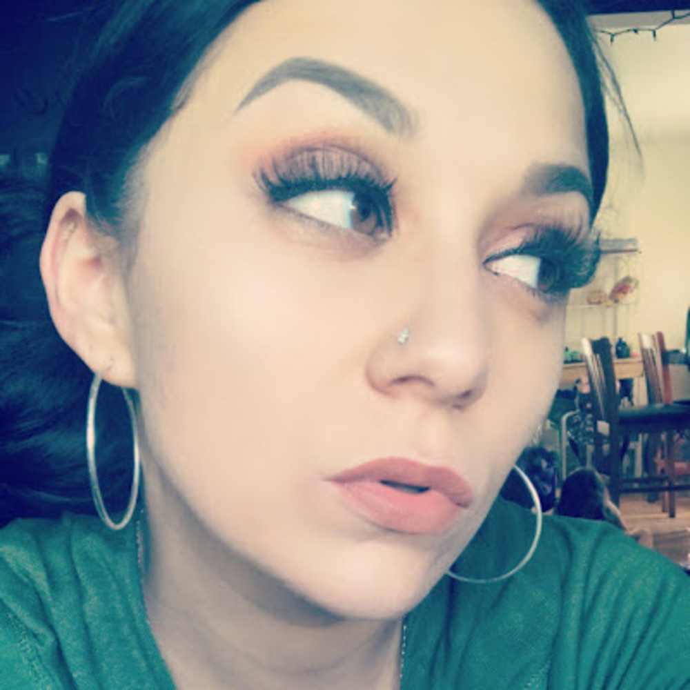 Meet your Posher, Krystal